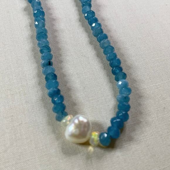 New rainbow agate Ethiopian opal and freshwater, pearl gemstone necklace 17.5” - Picture 2 of 2